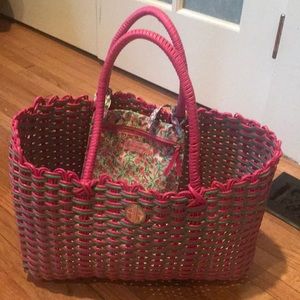 Lilly Pulitzer woven bag 👛 🌴